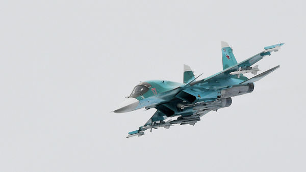 Истребитель-бомбардировщик Су-34