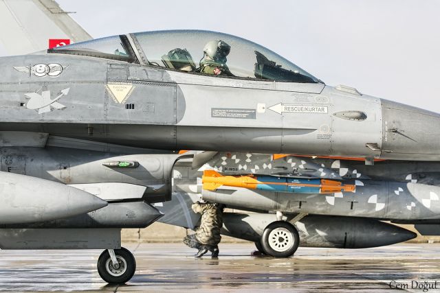 Истребители Lockheed Martin F-16C Fighting Falcon ВВС Турции