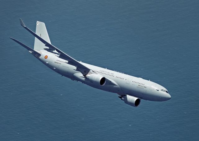 Изображение самолета-заправщика Airbus A330 MRTT в окраске ВВС Испании