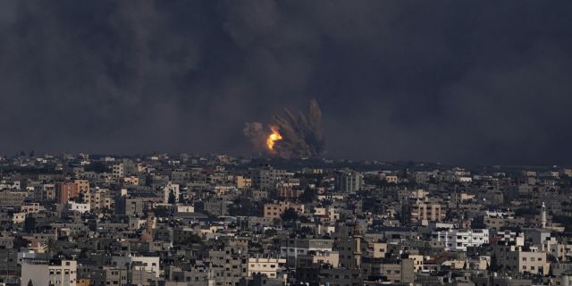 Израильские удары в Газе. 8 октября 2023 года.