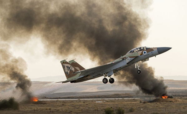 Израильский самолет-истребитель