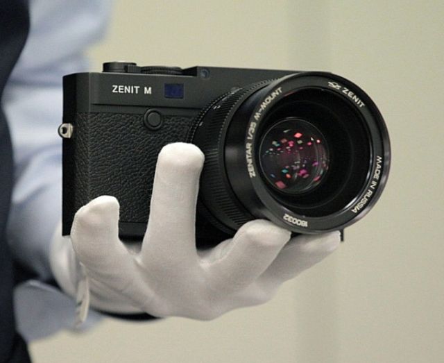 Камера Zenit M