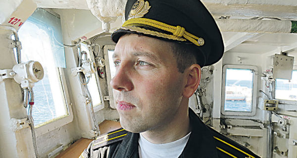 Капитан третьего ранга Сергей Пинютин