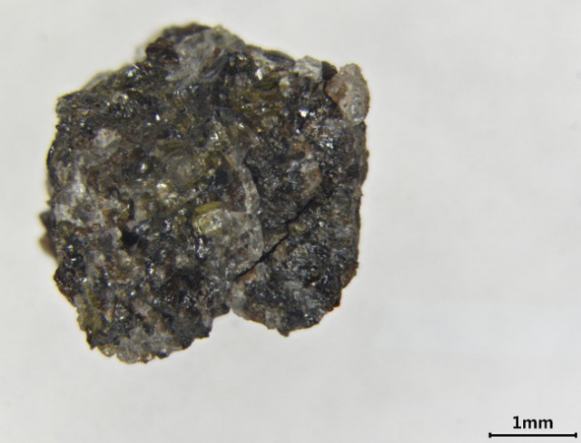 Каталог образцов лунного грунта миссии «Чанъэ-5» выложили в открытый доступ