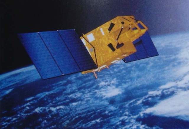 Китайский спутник видовой разведки «Цзыюань-2» («Ресурс-2») в представлении художника