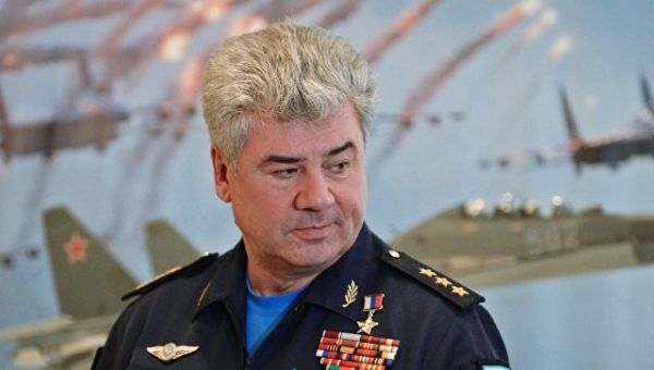 Командующий Воздушно-космическими силами РФ генерал-полковник Виктор Бондарев. Архивное фото
