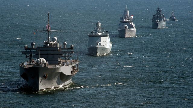Корабли НАТО во время совместных учений BALTOPS в Балтийском море. Архивное фото