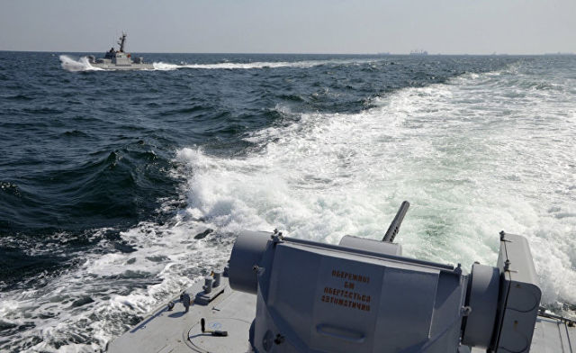 Корабли ВМФ Украины в акватории Азовского моря