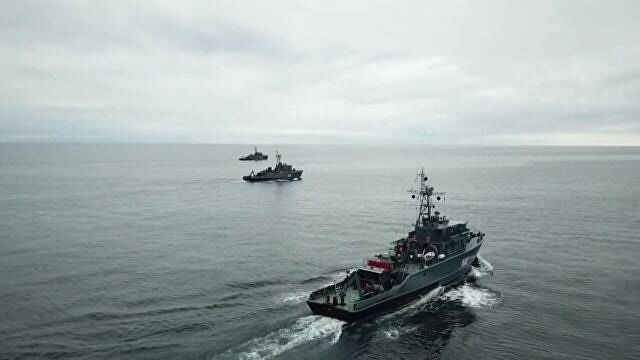 Крейсеры ВМФ РФ на учениях в Баренцевом море
