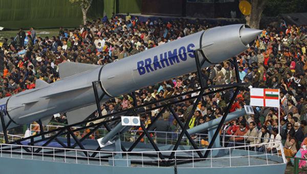 Крылатая ракета Брамос. Архивное фото