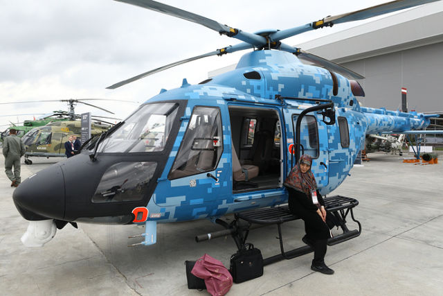 Легкий многоцелевой медицинский вертолет "Ансат"