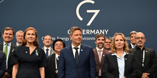 Лидеры стран G7 во время саммита в Берлине, Германия