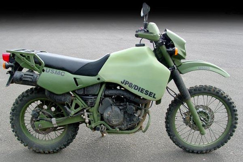 Мотоцикл Kawasaki M1030B1
