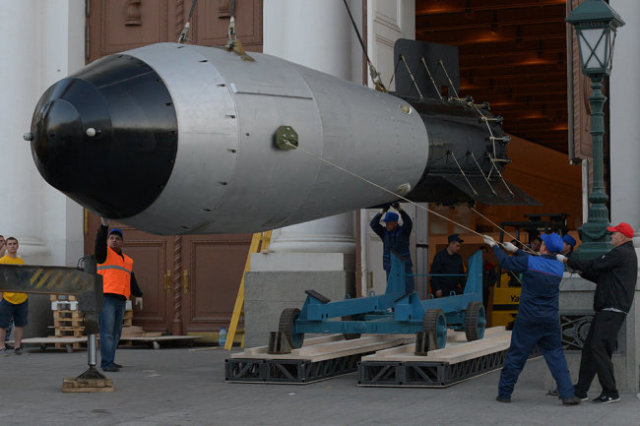 Макет термоядерной бомбы АН602, ныне находящийся в Саровском ядерном центре (РФЯЦ-ВНИИФ).