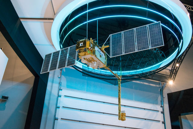 Малый космический аппарат дистанционного зондирования Земли "Кондор-Э" (c) bmpd