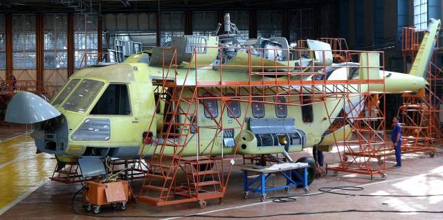 Ми-38 в сборочном цеху Казанского вертолетного завода