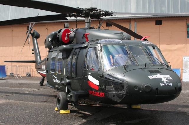 Вертолет Black Hawk S-70i