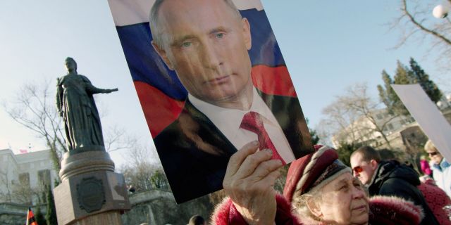 Митинг движения Антимайдан в Крыму