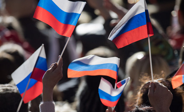 Митинг в Севастополе в честь годовщины воссоединения Крыма с Россией