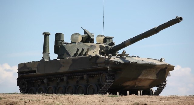 Модернизированный опытный образец легкого танка "Спрут-СДМ1"