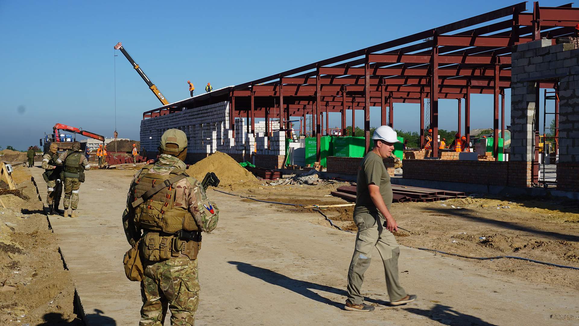 Мариуполь стройка домов. Донецк стройка. Строительство в днр и лнр. Большая стройка в днр. Строительство в днр и лнр.