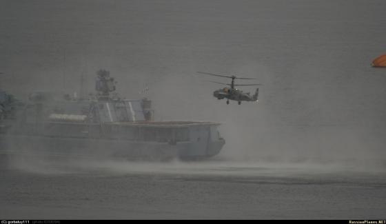 Посадка Ка-52 "061 желтый" на БПК "Вице-адмирал Кулаков"