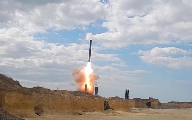Нанесение удара с берегового ракетного комплекса "Бастион" по инфраструктуре украинской армии