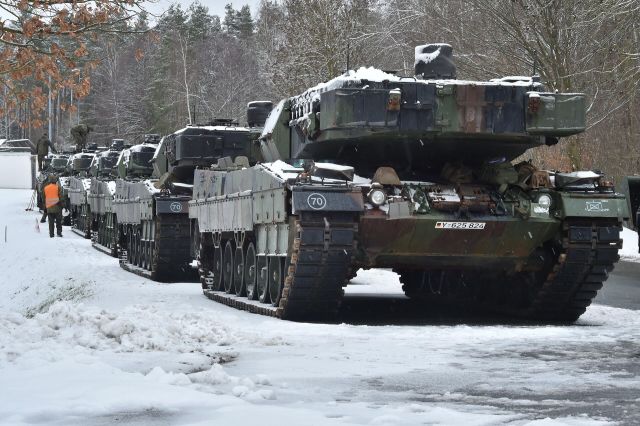 Немецкие танки Leopard 2