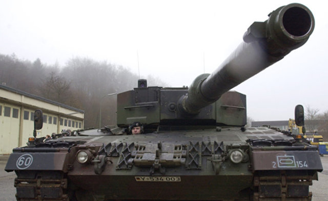 Немецкий танк "Леопард-2"