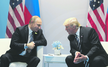Несмотря на взаимную симпатию президентов Путина и Трампа, США начинают гонку вооружений без правил. Фото с сайта www.kremlin.ru