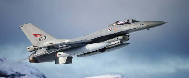 Истребитель F-16 ВВС Норвегии