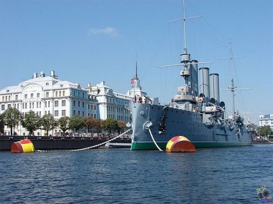 Нахимовское военно-морское училище
