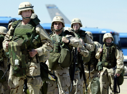 Объединительный импульс силам НАТО должна придать серия военных учений. Фото Reuters