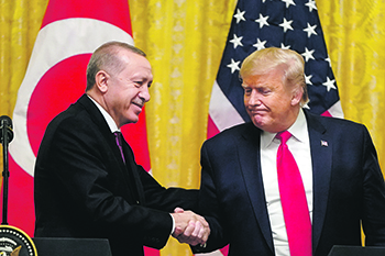 Обмен любезностями между двумя президентами не снимает серьезных проблем в двусторонних отношениях. Фото Reuters