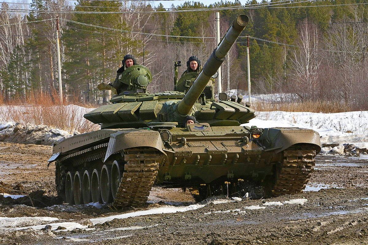 Экипаж танк 72. Танк т72б3. Т-72б3. Т-72б3 2014. Т-72 б3м УВЗ.
