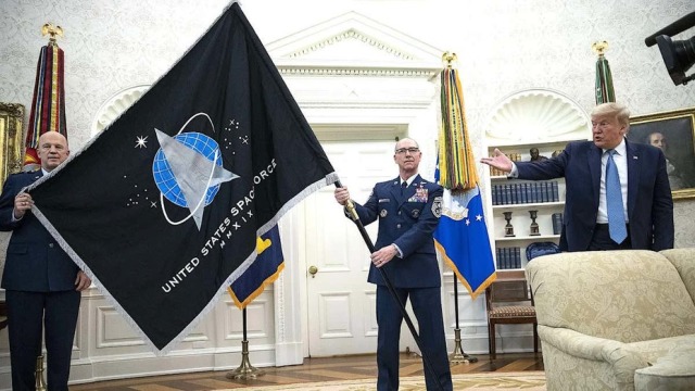 Официальный флаг Космических сил США