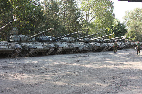 Оставленная грузинской армией бронетехника