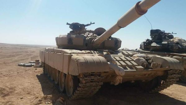 Отбитый у "Халифата" сирийской армией танк Т-72, июнь 2017 года
