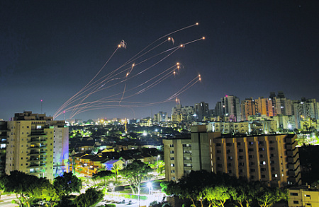 Отражение атак ХАМАС показало высокую эффективность израильских противоракетных систем. Фото Reuters