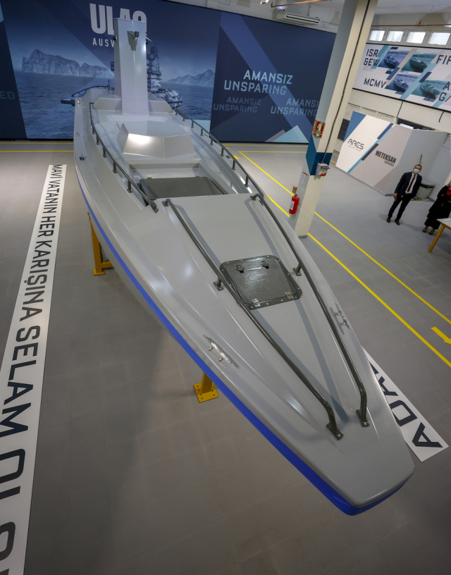 Первый прототип автономной ракетной лодки ULAQ, получивший название SIDA