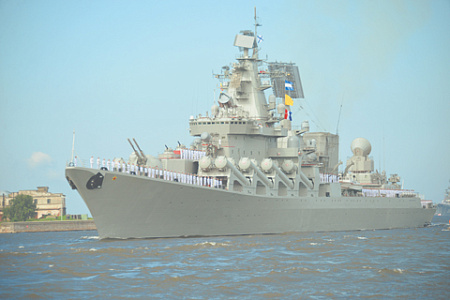 По проекту 1164 в Николаеве было построено три корабля, включая головной «Москва» (бывший «Слава»). Фото Владимира Карнозова