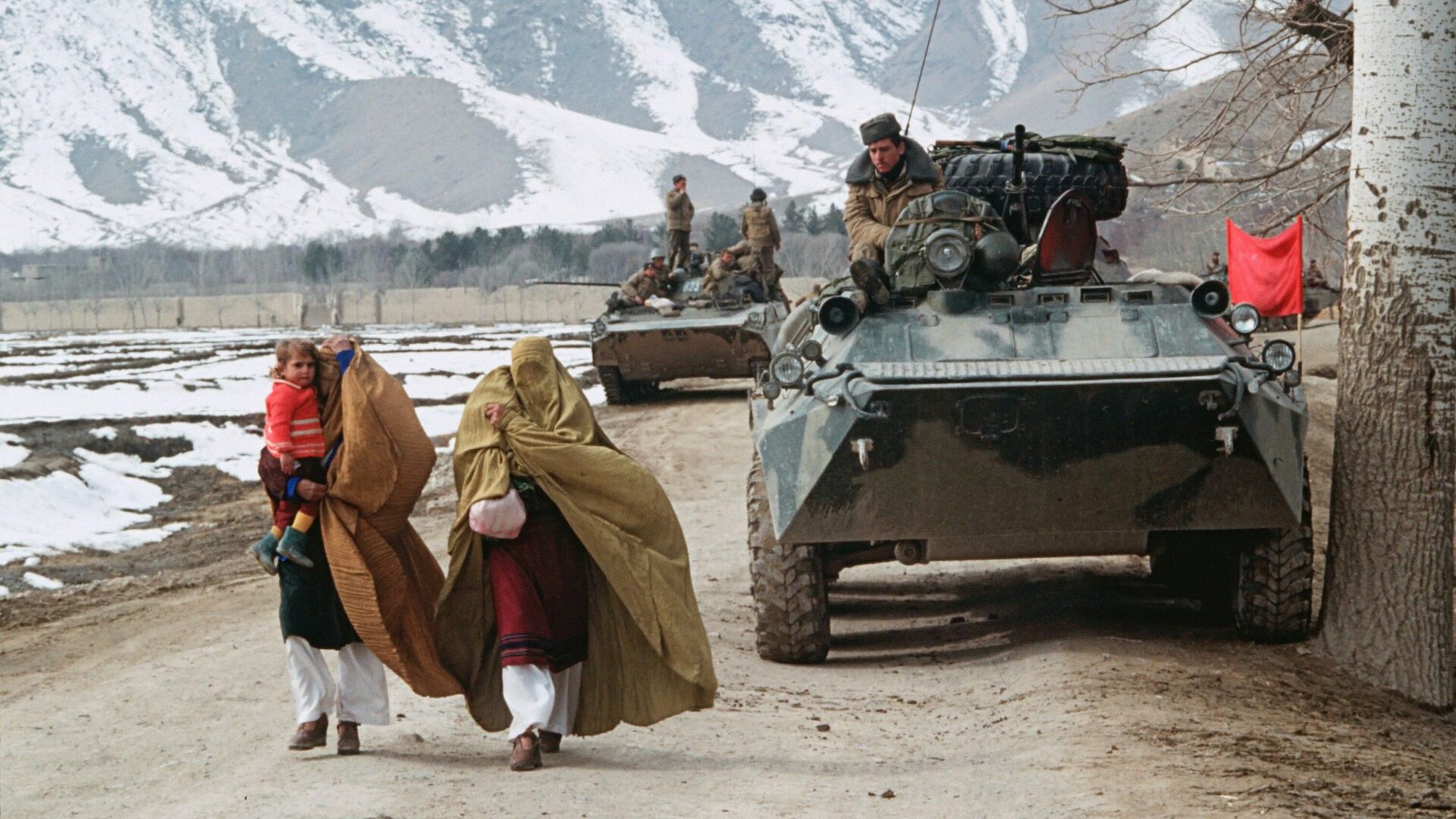 Поэтапный вывод ограниченного контингента советских войск из Афганистана. Перевал Саланг