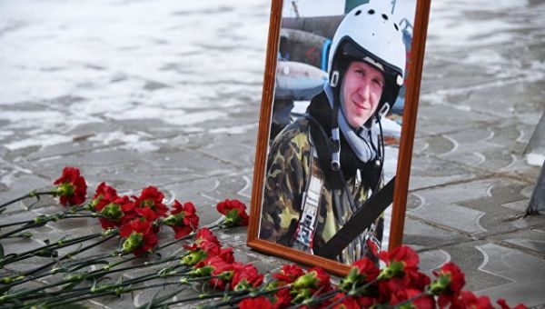 Портрет погибшего в Сирии летчика Романа Филипова