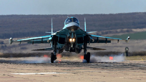 Посадка самолета Су-34