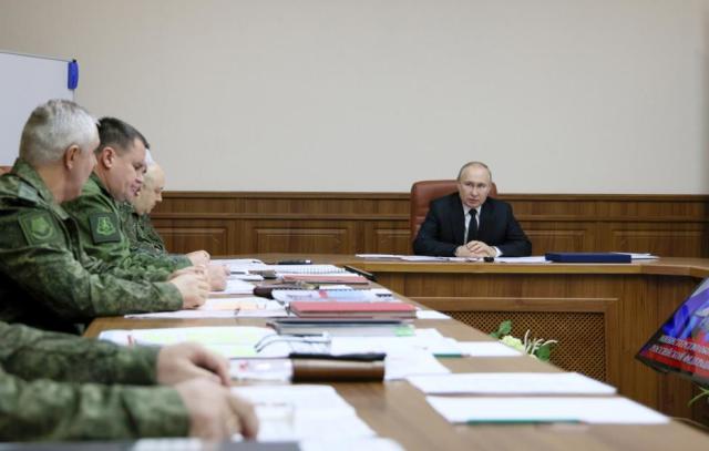 Посещение президентом РФ Владимиром Путиным объединенного штаба родов войск, задействованных в СВО
