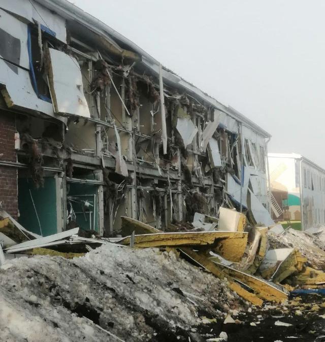 Последствия удара украинского беспилотника в Елабуге