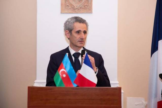 Посол Франции в Азербайджане Закари Гросс