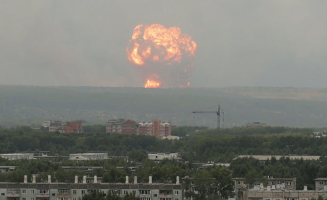 Пожар на складе хранения артиллерийских боеприпасов на территории воинской части в Ачинском районе Красноярского края