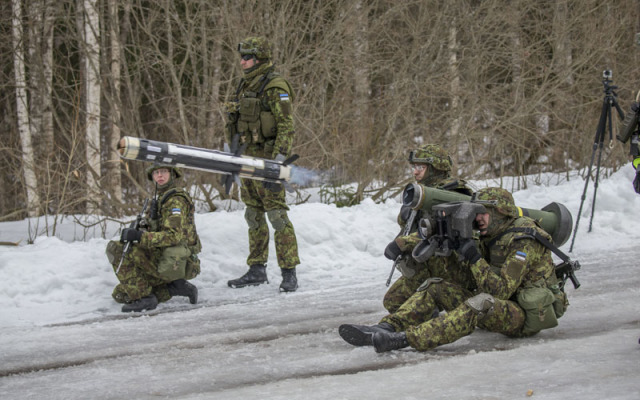 Практические стрельбы в вооруженных силах Эстонии из американского противотанкового ракетного комплекса Javelin, 2016 год (c) Государственный департамент США