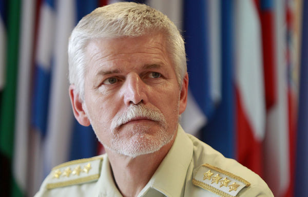 Председатель Военного комитета НАТО чешский генерал Петр Павел